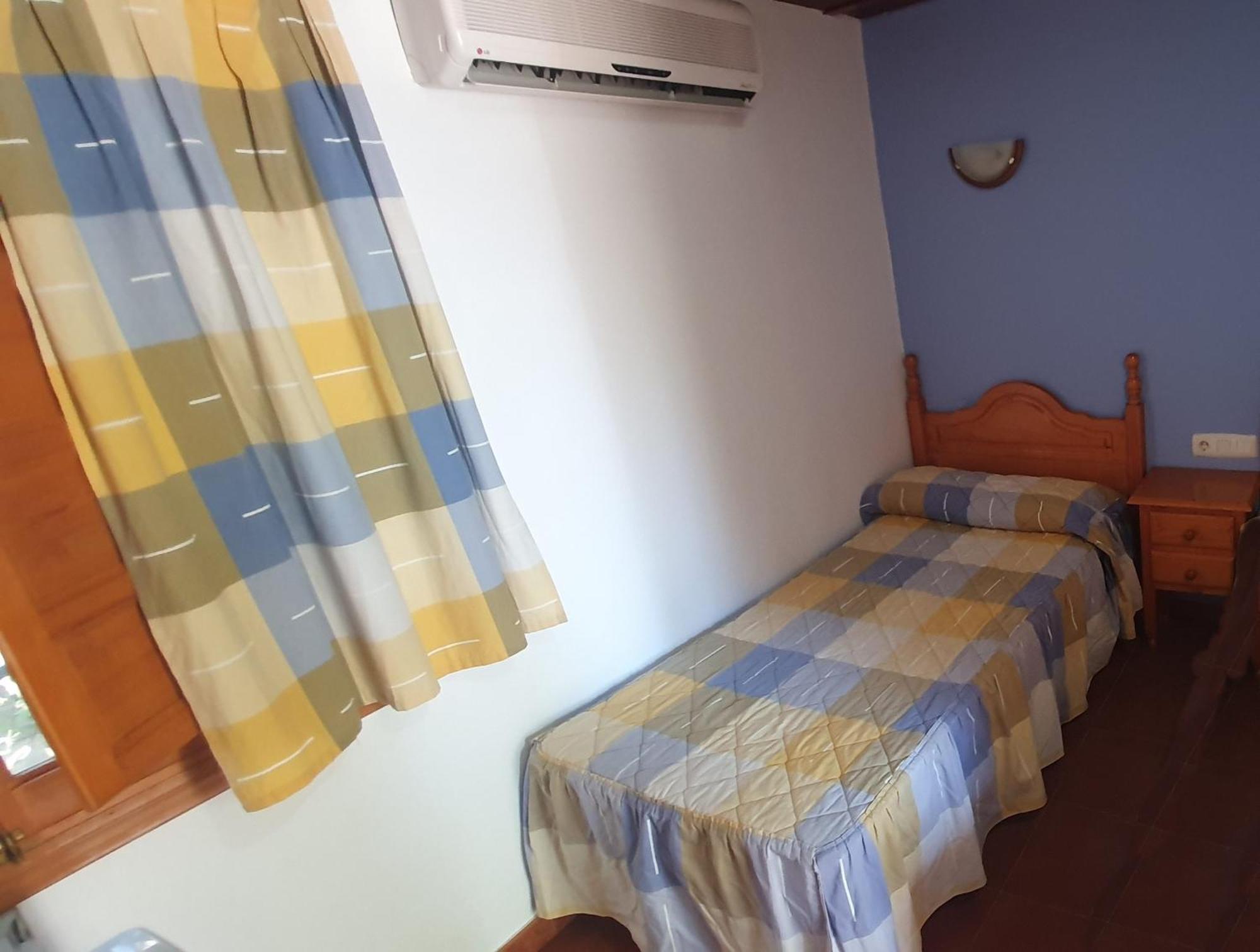 Camping Fuente De Piedra Dış mekan fotoğraf